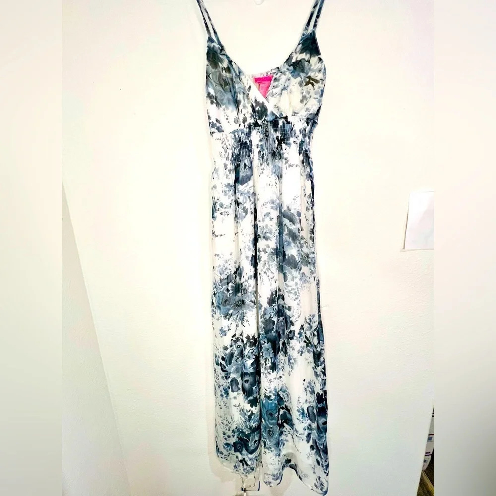 She’s Cool Blue & Grey Floral Pattern with White Adjustable Strap Maxi Dress
